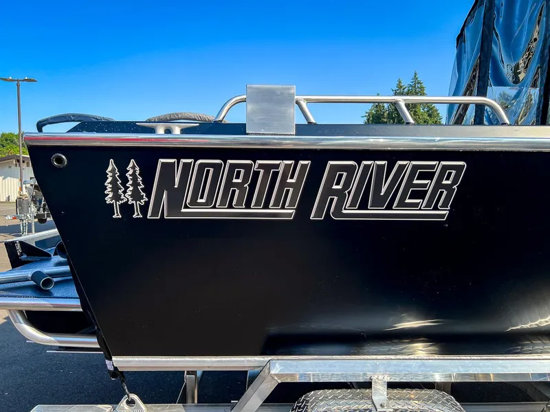 Slide: The Image of North River 21 Seahawk 2026 - 26