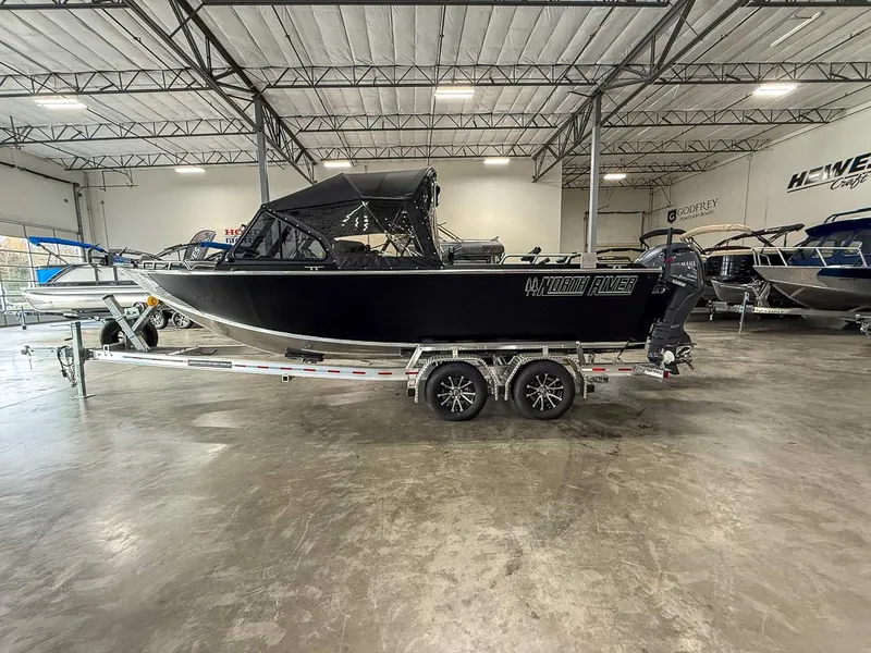 Slide: The Image of North River 21 Seahawk 2026 - 6