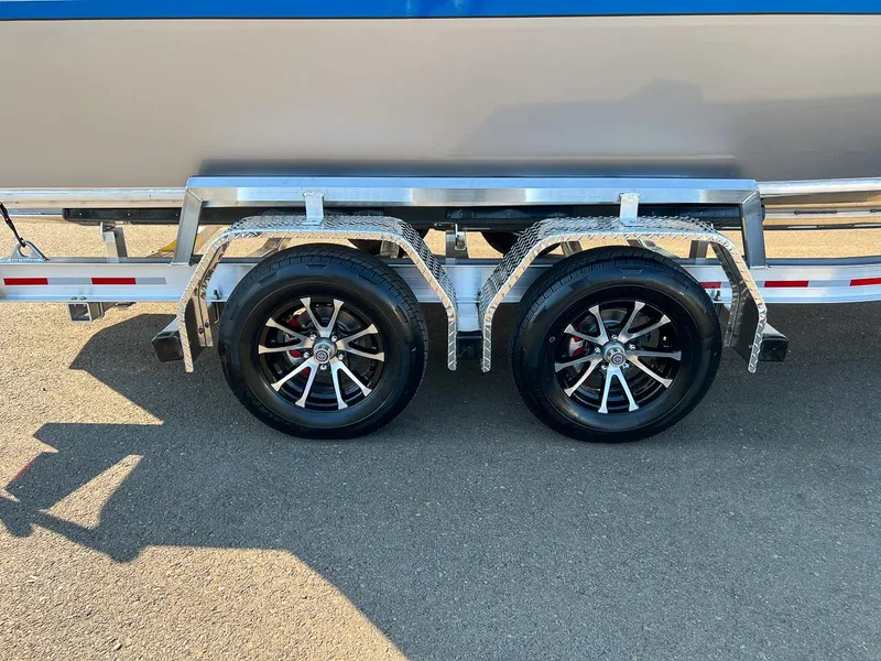 Slide: The Image of North River 22' Seahawk 2026 - 26