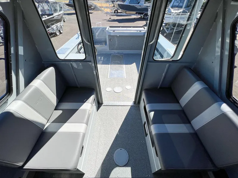 Slide: The Image of Hewescraft 240 Ocean Pro HT 2026 - 11