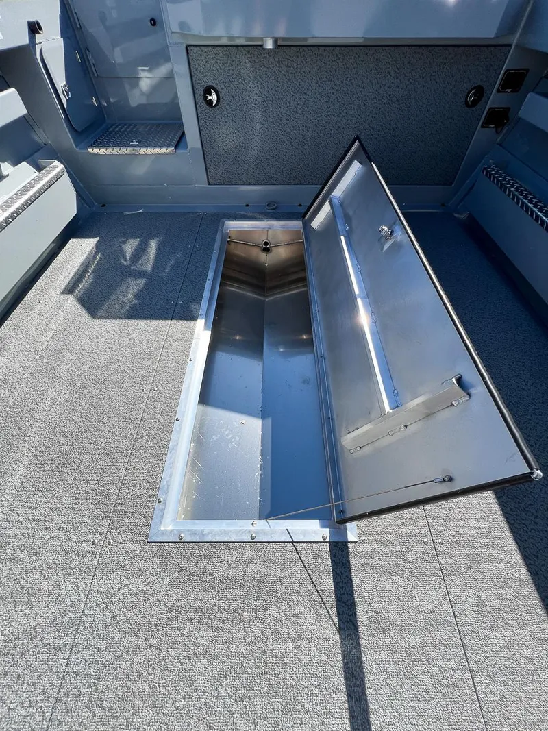 Slide: The Image of Hewescraft 240 Ocean Pro HT 2026 - 15