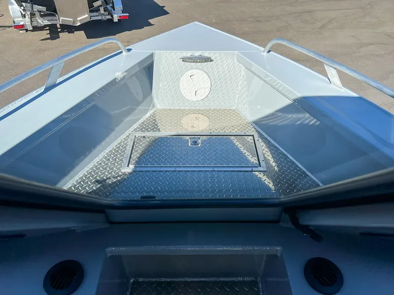 Slide: The Image of Hewescraft 240 Ocean Pro HT 2026 - 6