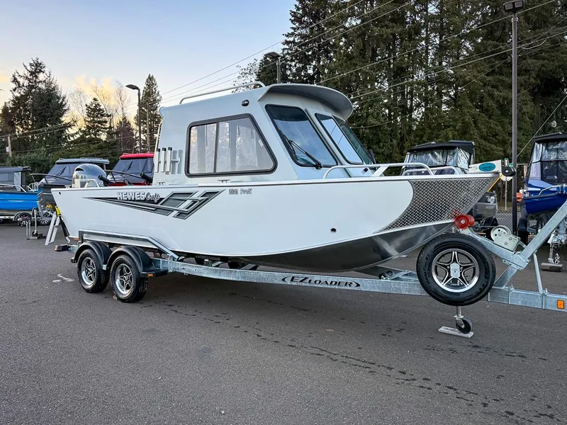 Slide: The Image of Hewescraft 200 Pro-V ET HT 2026 - 1