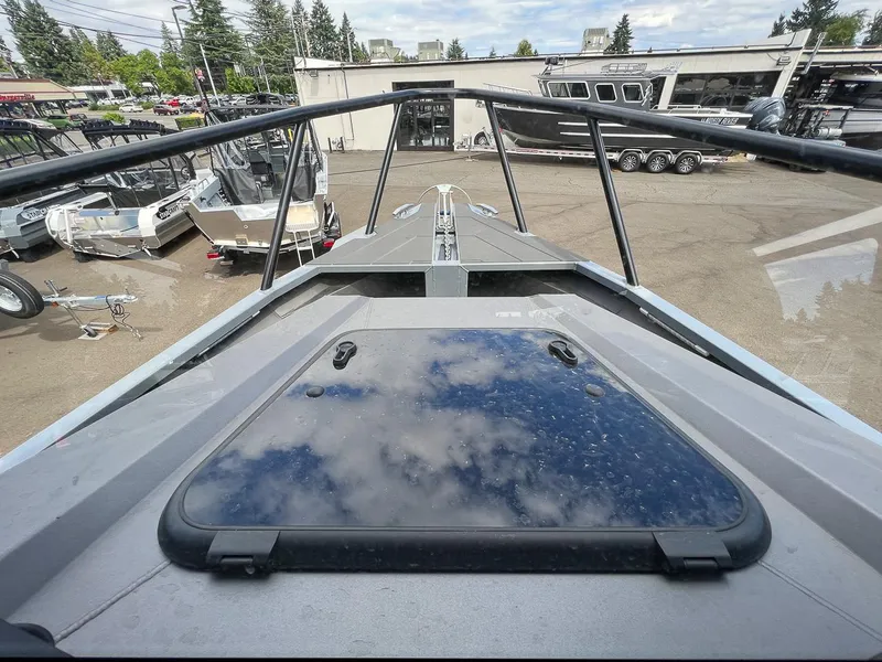 Slide: The Image of Stabi-Craft 2750 Ultra Centercab 2026 - 8