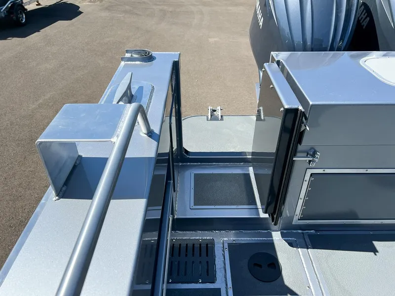 Slide: The Image of North River 2700 SXL 2026 - 21