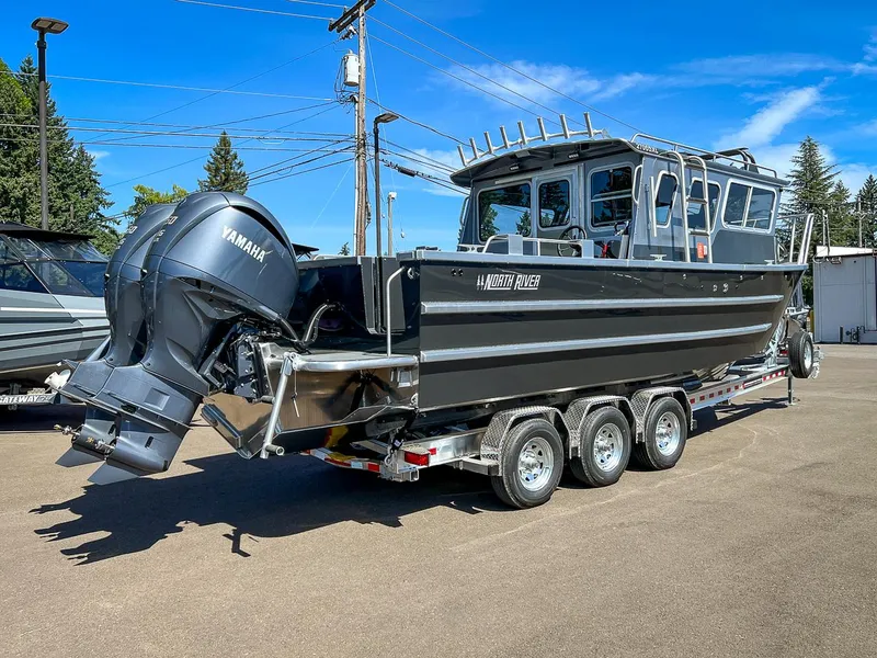 Slide: The Image of North River 2700 SXL 2026 - 3