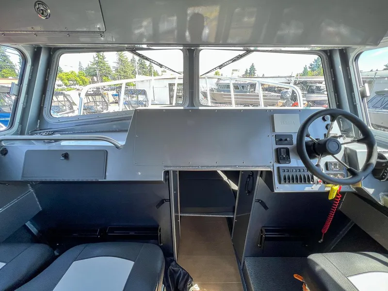 Slide: The Image of North River 2700 SXL 2026 - 9