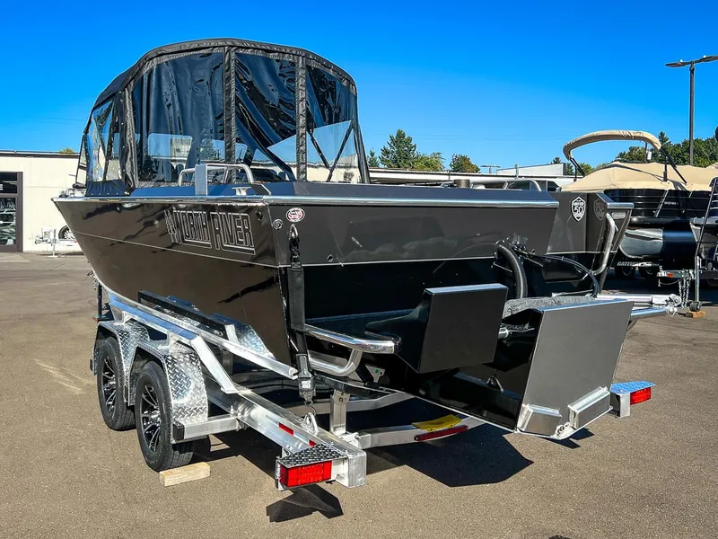 Slide: The Image of North River 23' Seahawk 2026 - 6