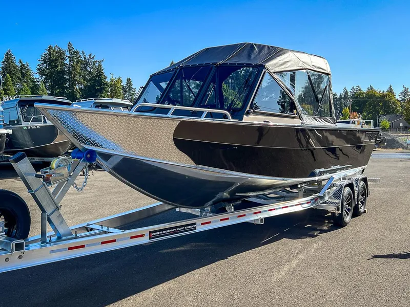 Slide: The Image of North River 23' Seahawk 2026 - 7