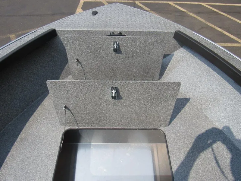 Slide: The Image of Alumaweld 20 ADVENTURER 2024 - 13