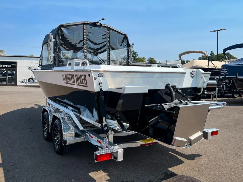 Slide: The Image of North River 23' Seahawk 2026 - 5