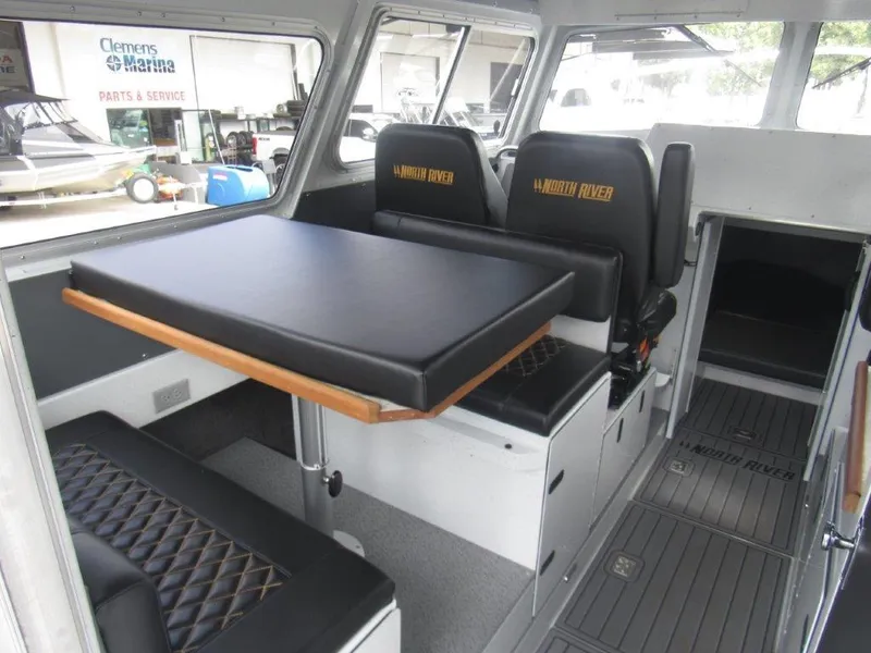 Slide: The Image of North River SEAHAWK OS 2900SXL 2026 - 13