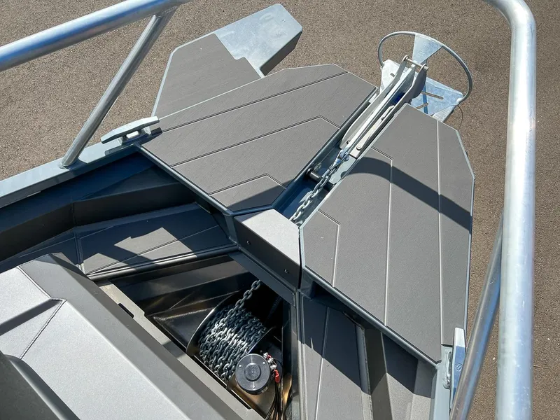 Slide: The Image of 2023 Stabicraft 2250 Ultra Centercab anchor winch and bow deck. - 25
