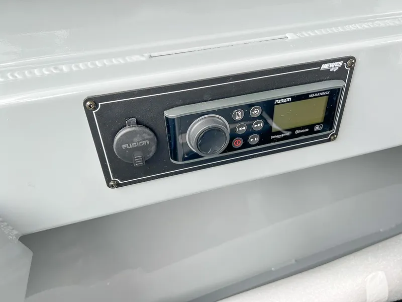 Slide: The Image of Hewescraft 240 Ocean Pro HT 2024 - 11