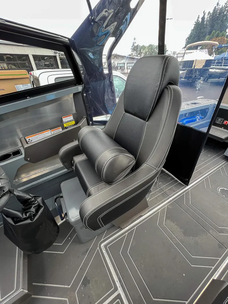 Slide: The Image of Stabi-Craft 1850 Fisher 2026 - 12