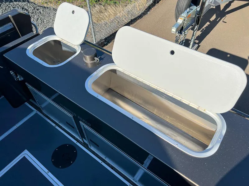 Slide: The Image of North River 22' Seahawk 2026 - 16