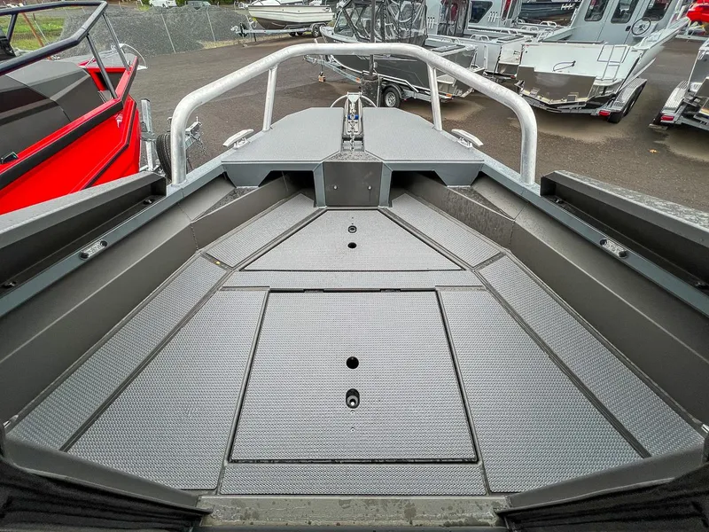 Slide: The Image of Stabi-Craft 2250 UltraCab WT 2023 - 6