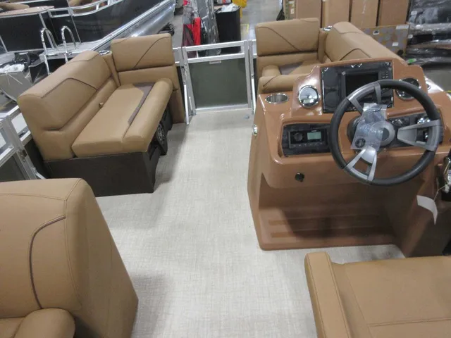 Slide: The Image of Avalon 1775 23 Venture CRB 2026 - 10