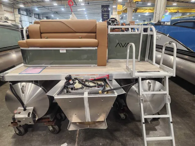 Slide: The Image of Avalon 1775 23 Venture CRB 2026 - 3