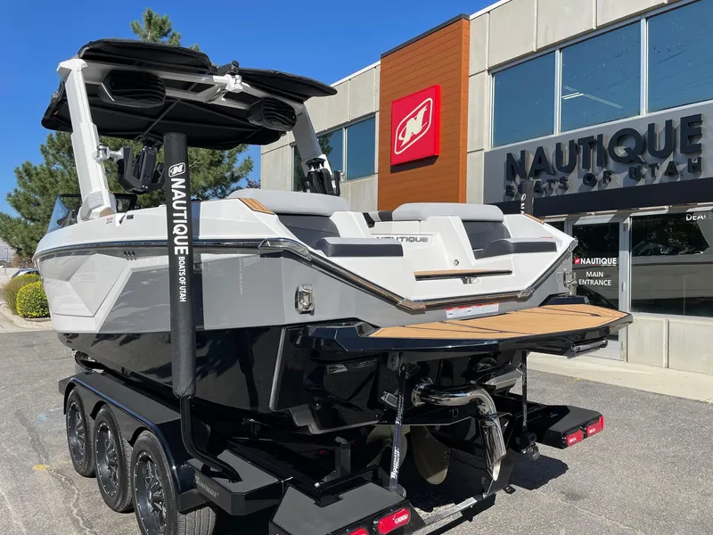 Slide: The Image of Nautique G23 2024 - 3