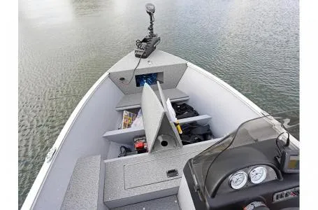 Slide: The Image of Lund 1600 Fury SS 2024 - 21