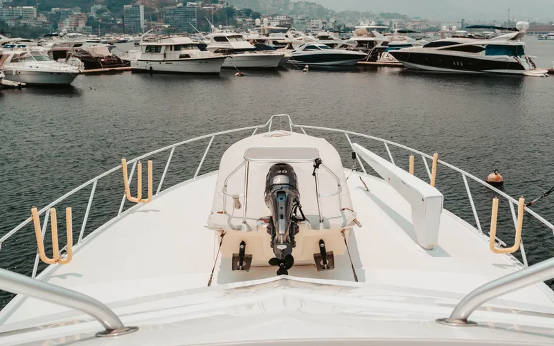 Slide: The Image of Hatteras 68 Convertible 2007 - 20