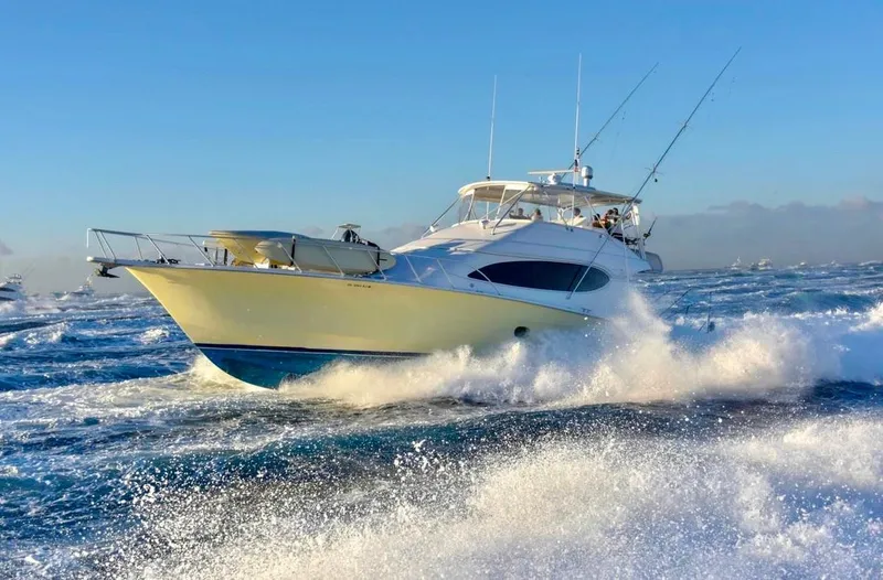 Slide: The Image of Hatteras 68 Convertible 2007 - 41