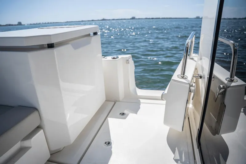 Slide: The Image of Aquila 36 2022 - 31