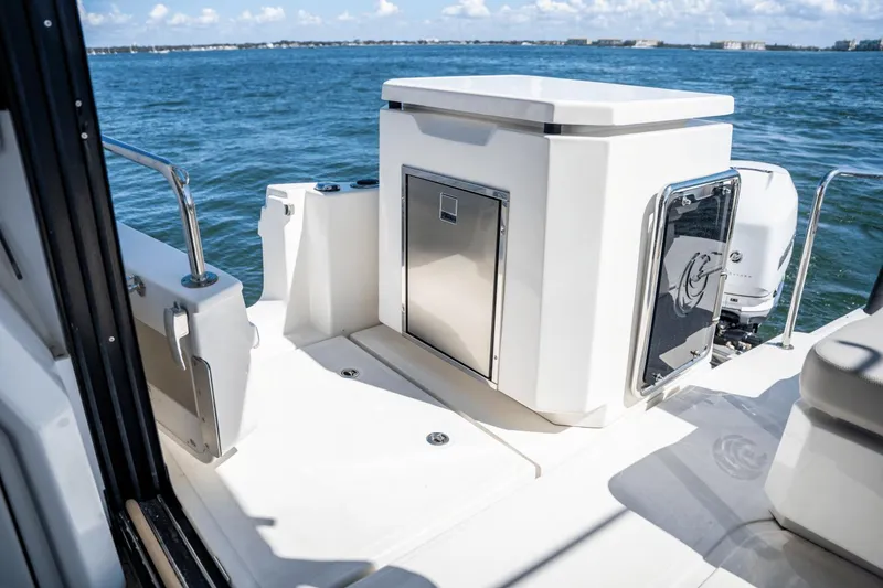 Slide: The Image of Aquila 36 2022 - 33