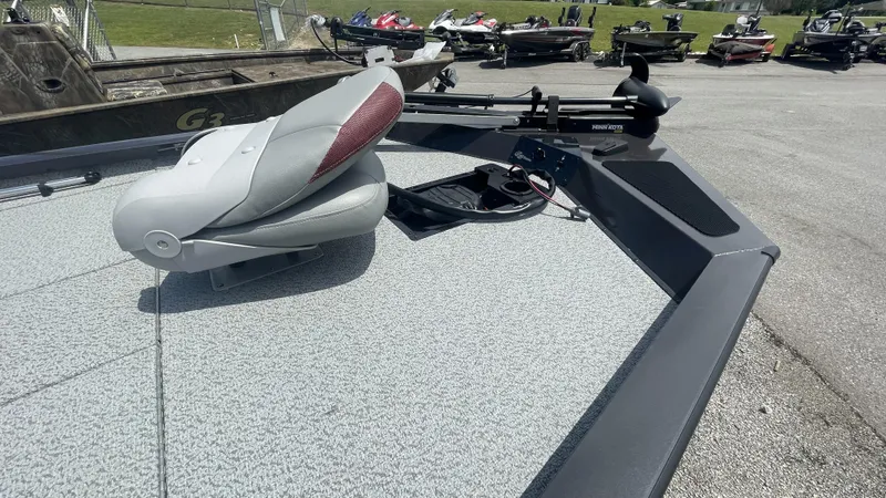 Slide: The Image of G3 Sportsman 1710 Vinyl 2024 - 15