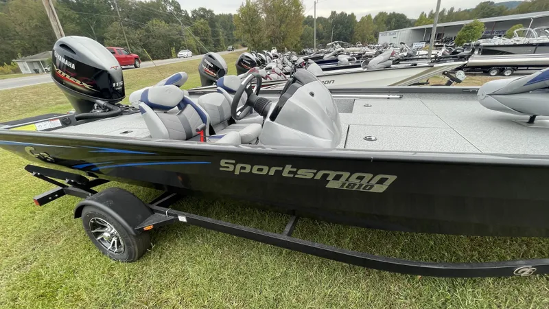 Slide: The Image of G3 Sportsman 1810 SC Vinyl 2024 - 11