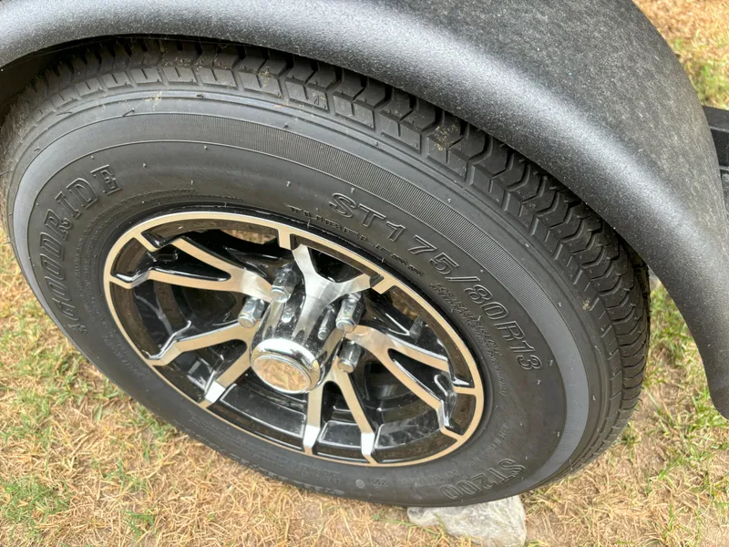 Slide: The Image of G3 Sportsman 1810 SC Vinyl 2024 - 16