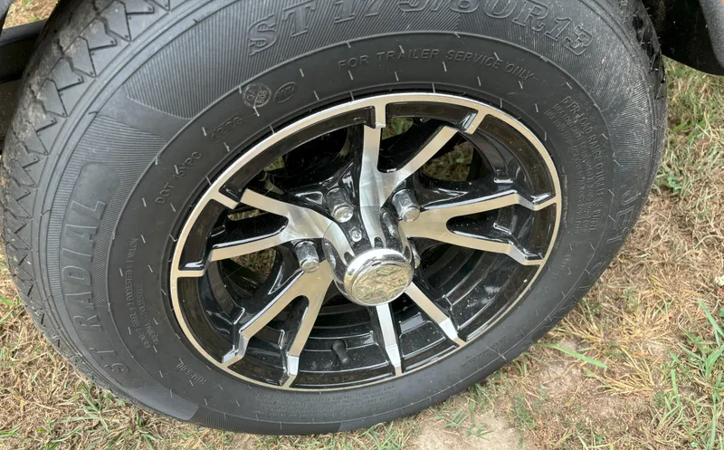 Slide: The Image of G3 Sportsman 1710 SC Vinyl 2024 - 16