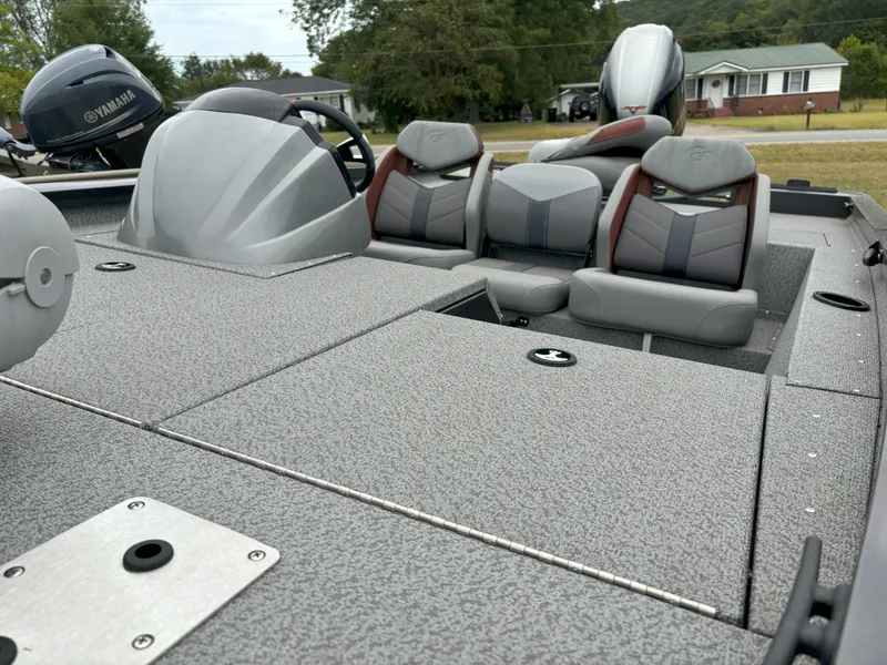 Slide: The Image of G3 Sportsman 1710 SC Vinyl 2024 - 5