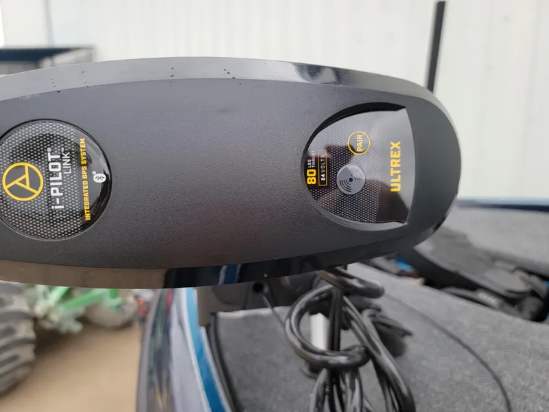 Slide: The Image of 2024 Triton 19 TrX boat with Minn Kota Ultrex trolling motor. - 4