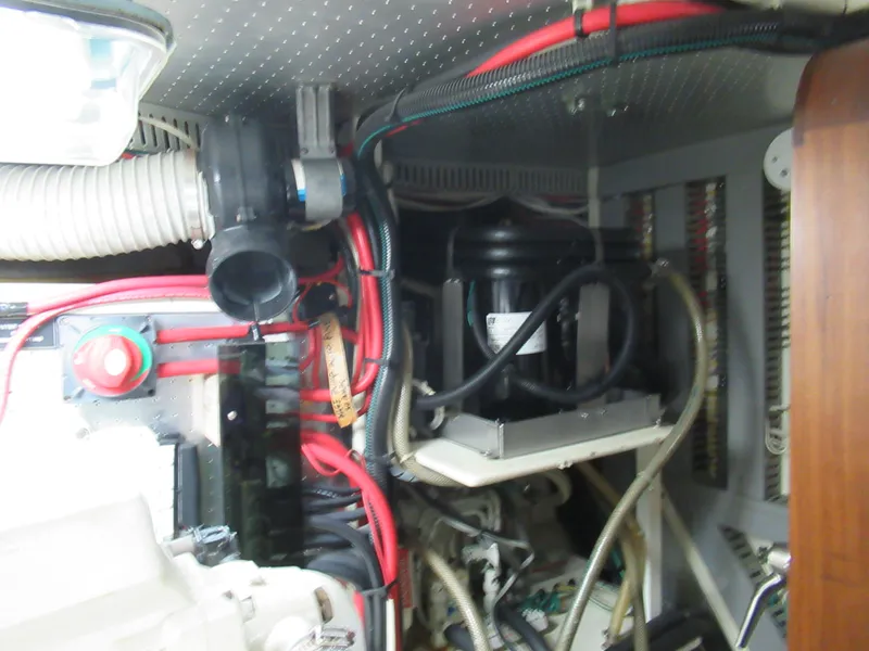 Slide: The Image of DeFever 48 Offshore 2010 - 61