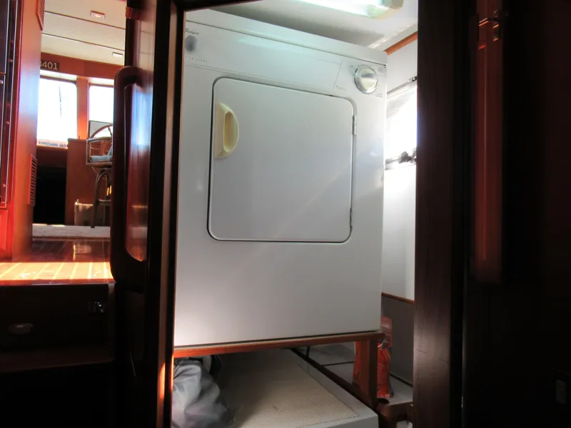 Slide: The Image of DeFever 48 Offshore 2010 - 90