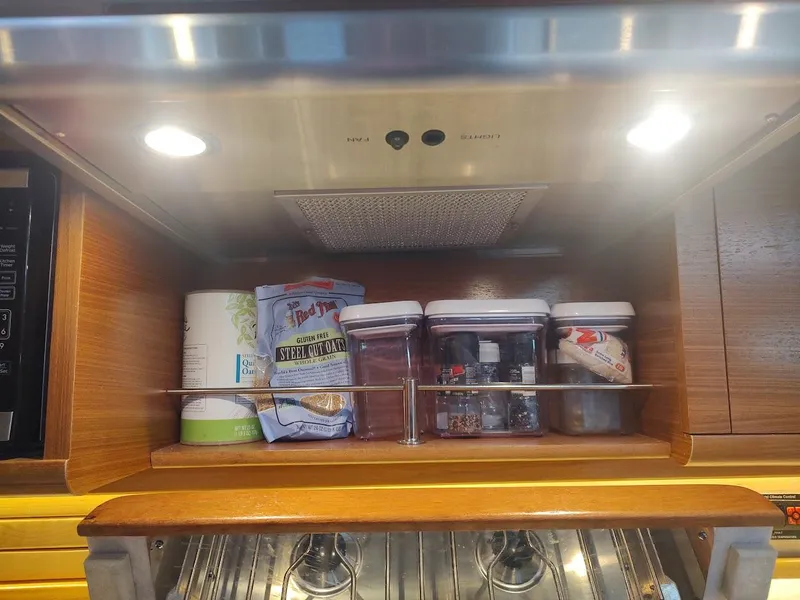 Slide: The Image of Catalina 445 2022 - 109