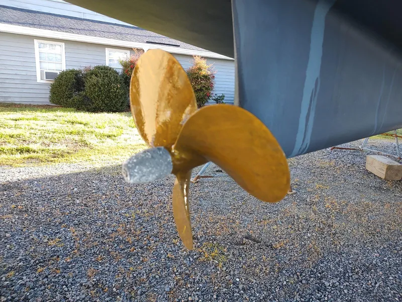 Slide: The Image of Catalina 445 2022 - 15