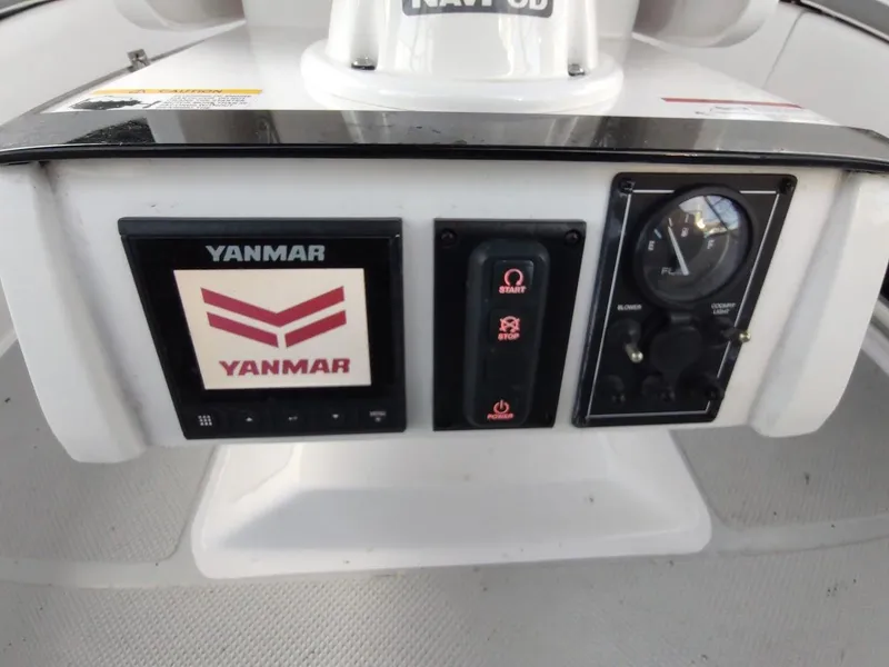 Slide: The Image of Catalina 445 2022 - 22