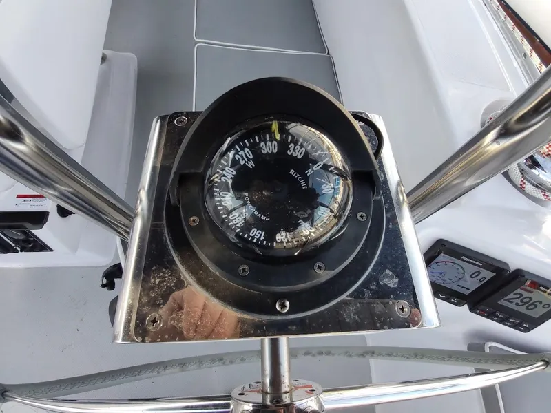 Slide: The Image of Catalina 445 2022 - 27