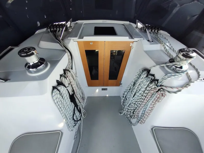 Slide: The Image of Catalina 445 2022 - 40