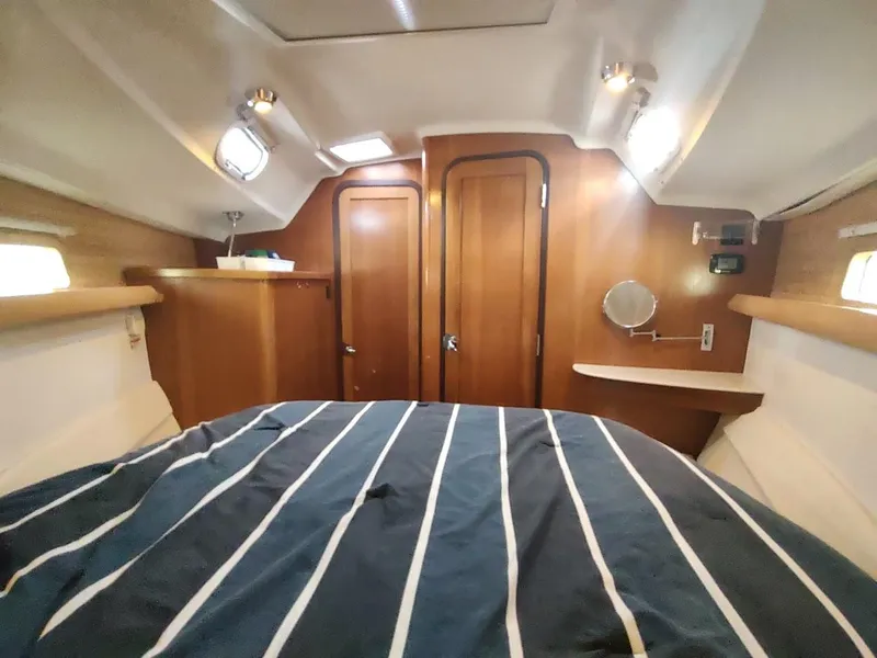 Slide: The Image of Catalina 445 2022 - 62