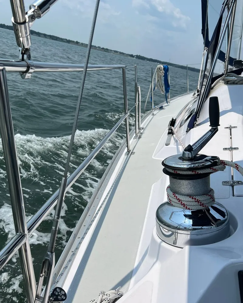 Slide: The Image of Catalina 445 2022 - 7