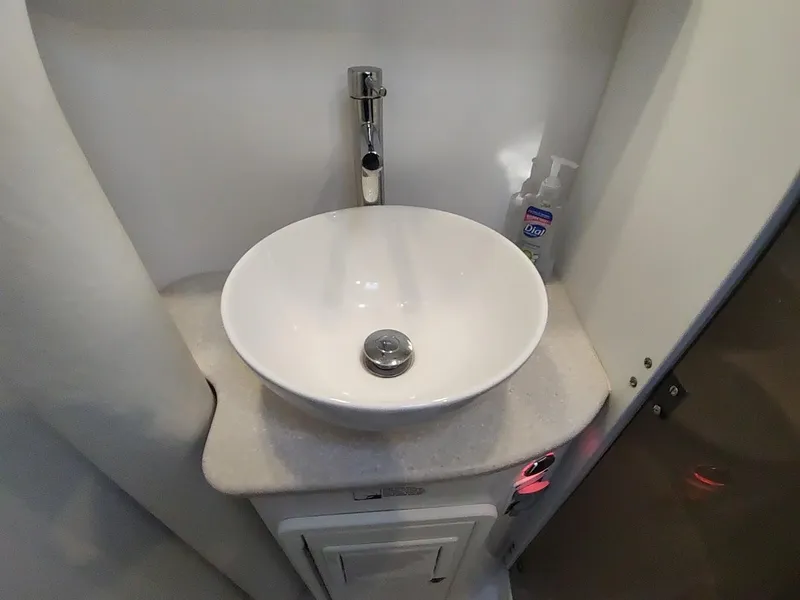 Slide: The Image of Catalina 445 2022 - 75