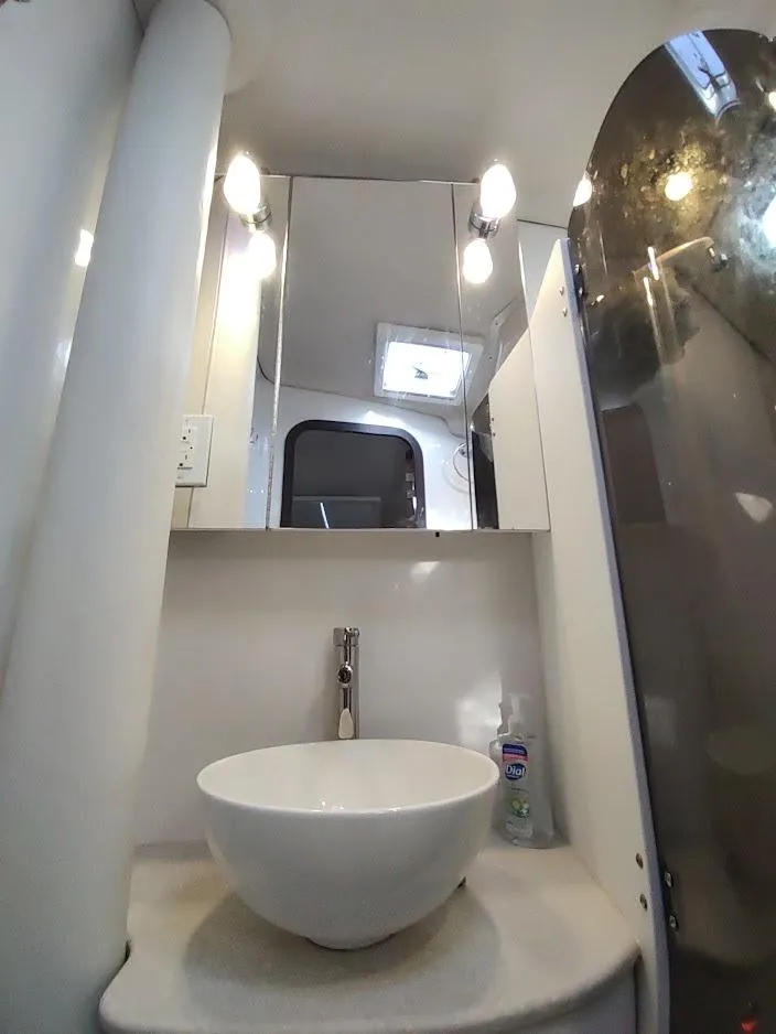 Slide: The Image of Catalina 445 2022 - 80