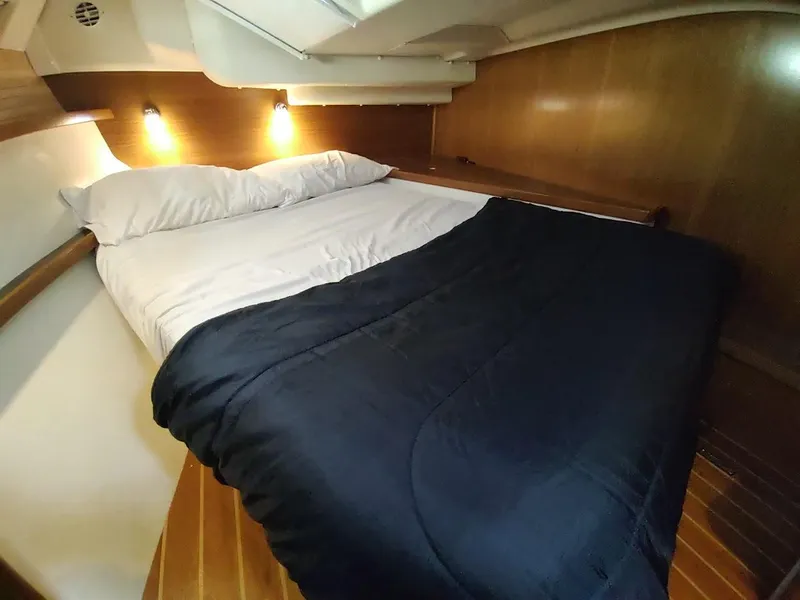 Slide: The Image of Catalina 445 2022 - 82