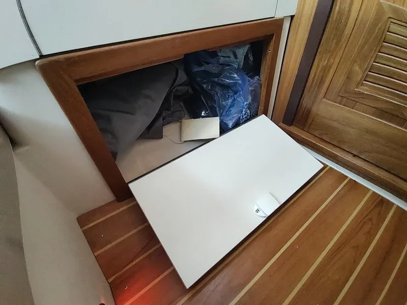 Slide: The Image of Catalina 445 2022 - 99