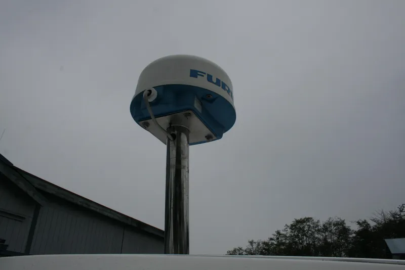 Slide: The Image of Radar antenna on a 1991 Olympic 23' Runabout boat. - 16