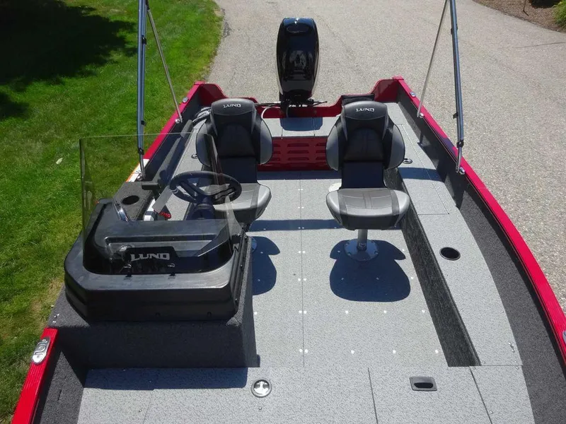 Slide: The Image of Lund 1650 Angler SS 2024 - 7